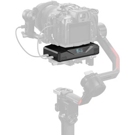 SmallRig 4826 CB75 - podstawa aparatu 2w1, wbudowany akumulator, przykład użycia